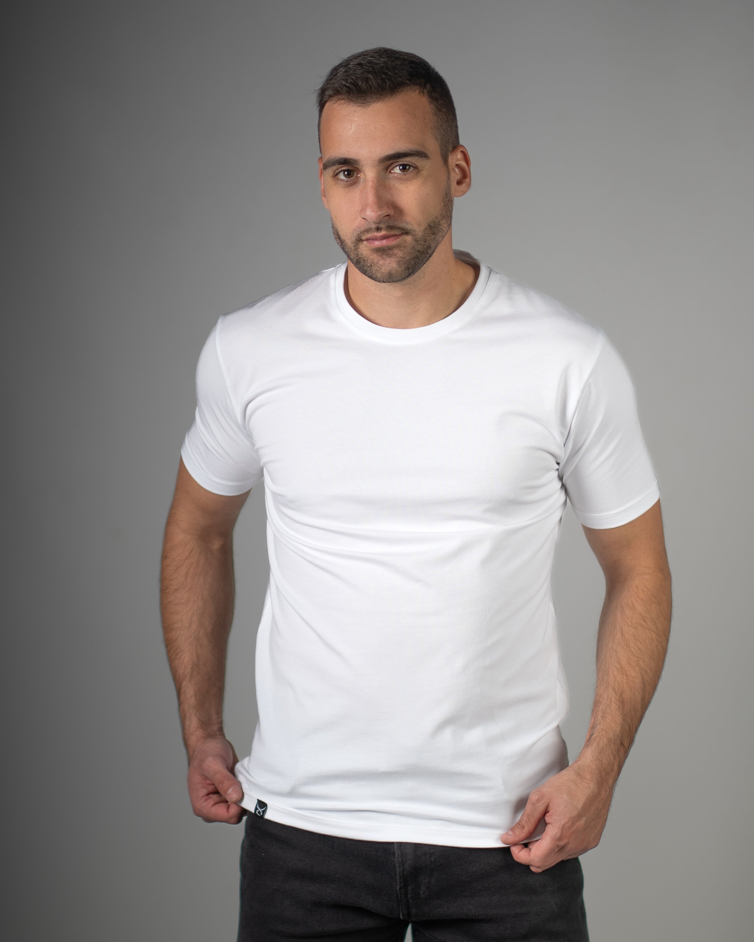 𝗧𝗵𝗲 𝗼𝗻𝗹𝘆 𝗼𝗻𝗲 | Basic majica - White
