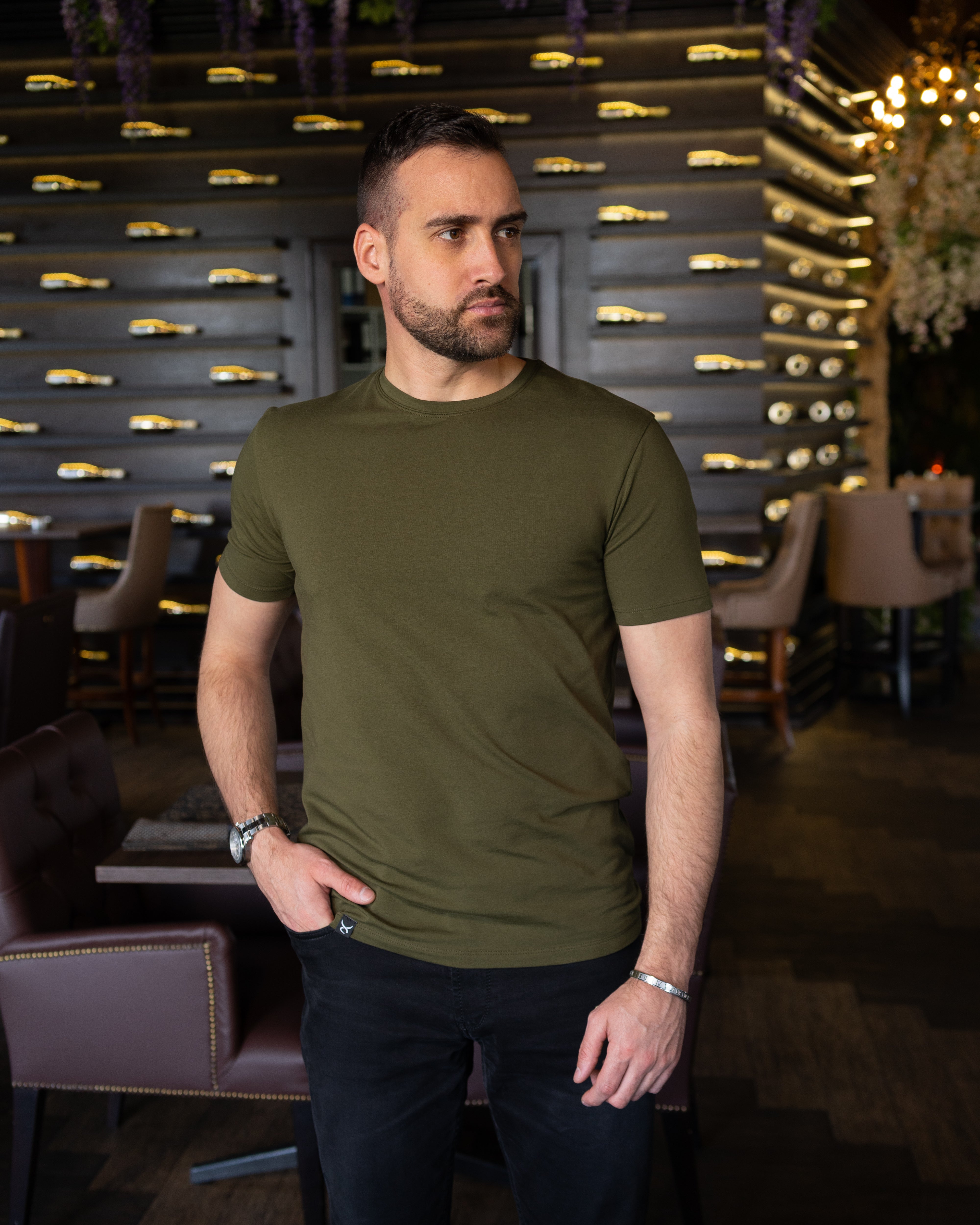 𝗧𝗵𝗲 𝗼𝗻𝗹𝘆 𝗼𝗻𝗲 | Basic majica - Olive
