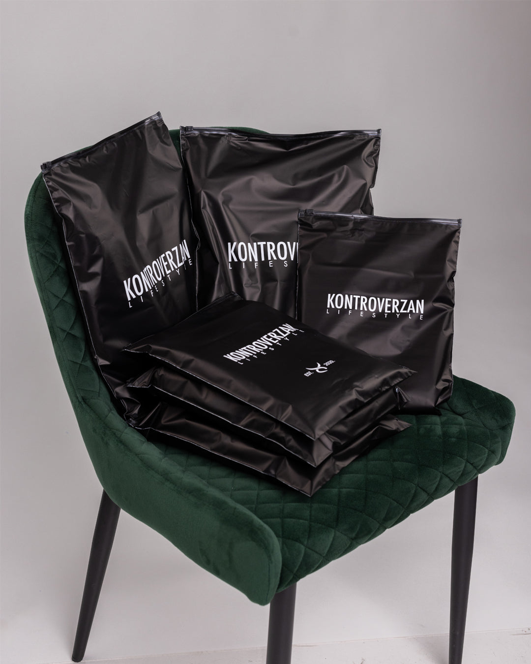 ๐๐ผ๐๐ฎ ๐ก๐ผ๐๐๐ฟ๐ฎ | Full Zip Duks - Office Navy